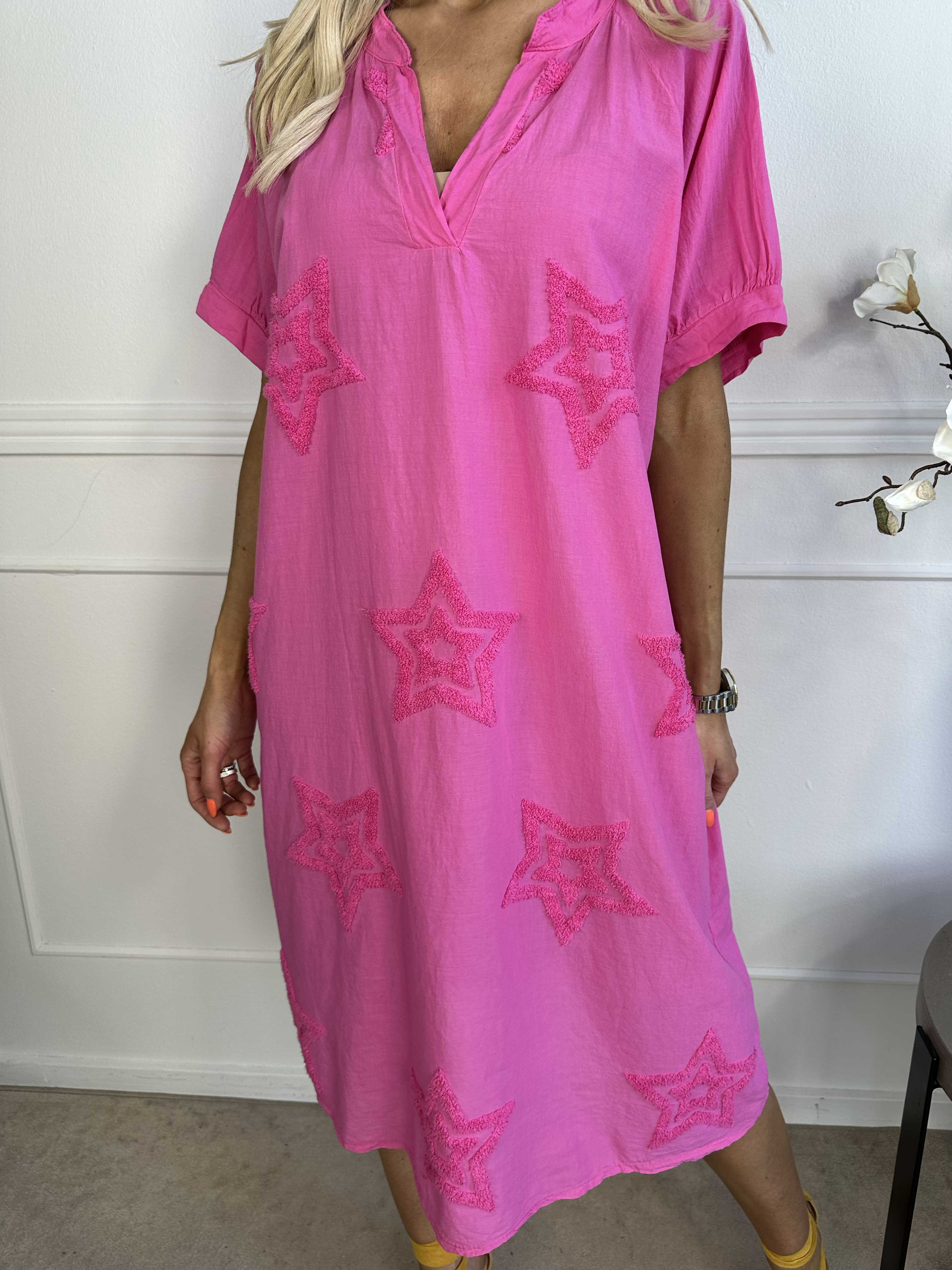 Nannali - Fin kjole i bomuld med stjerner